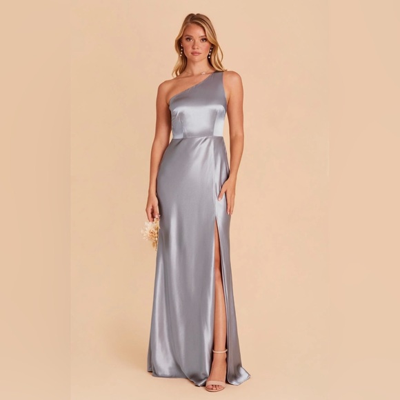 Birdy Grey Dresses & Skirts - Birdy Grey Kira Dress